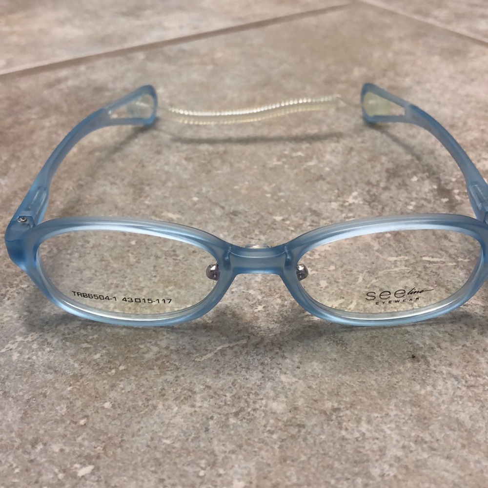 SEE Line Kids eyeglasses with strap